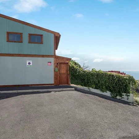 Hermanas A Semesterbostad